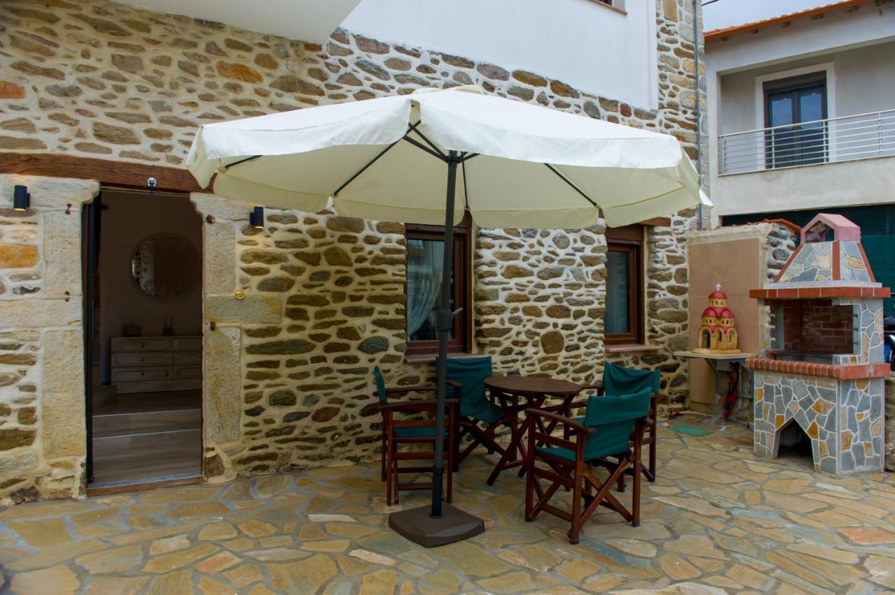 To Petrino Holidays House Metagkitsi Exterior foto