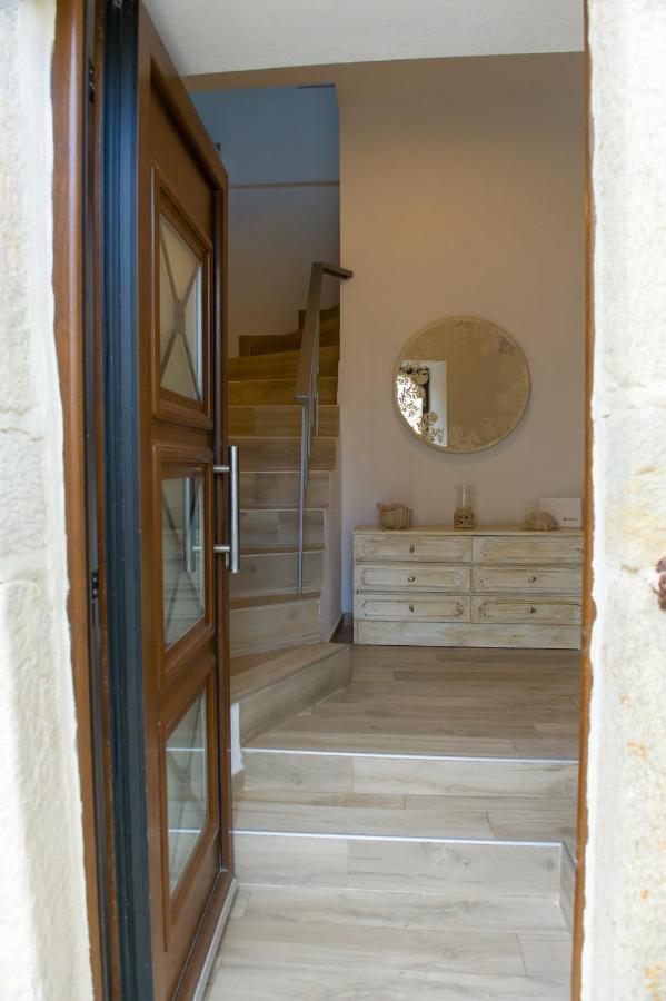 To Petrino Holidays House Metagkitsi Exterior foto